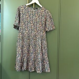 Pieces dress, Sz L ( P2P 21” )